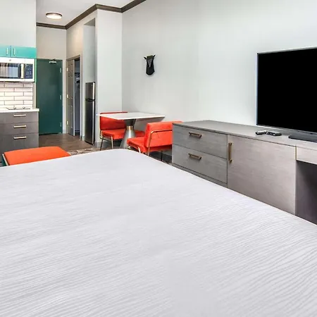 Big Country Hotel & Suites, Surestay Collection By BW Abilene Exterior photo