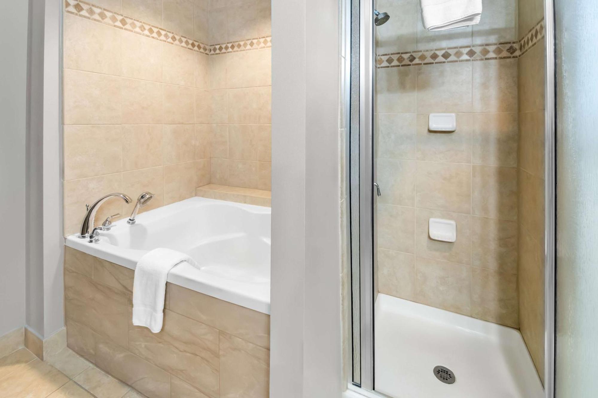Big Country & Suites, Surestay Collection By Bw 3* Abilene